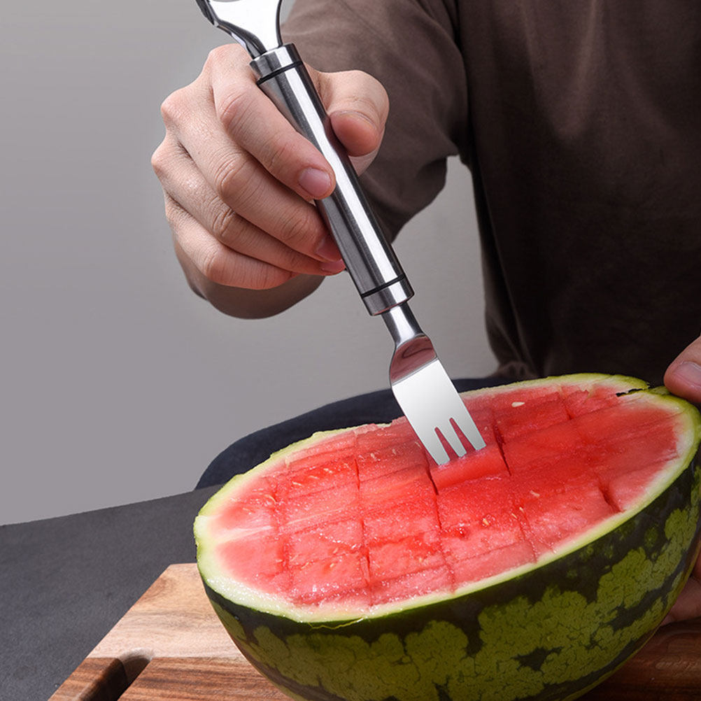 شوكة تقطيع البطيخ 2 في 1 من ال - مراجعة Watermelon Slicer Cutter وسعره