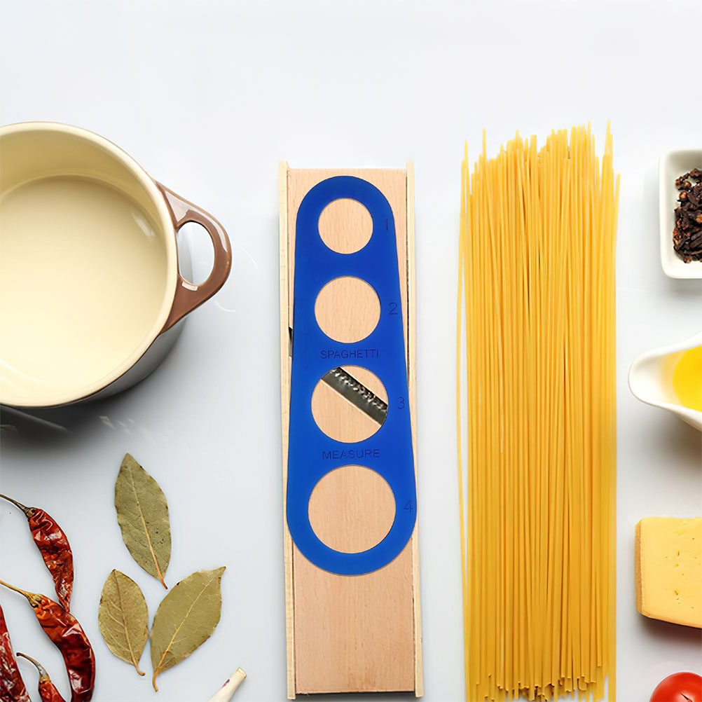 قطعتان من أدوات قياس المعكرونة - مراجعة Kitchen Gadgets Guide وسعره